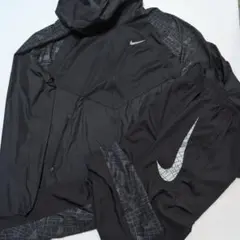 定価16900円　他サイトで完売品 ナイキ RPL ランディビジョン 上下セット