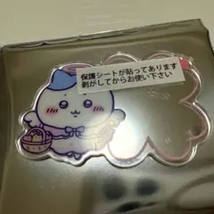 ちいかわ　てんし♡あくま　ミラーステッカー　ハチワレ