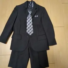 値下げしました！フォーマルスーツ 130cm ダークグレー ネクタイ付き