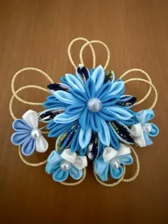 コサージュ　髪飾り　つまみ細工　ハンドメイド　79