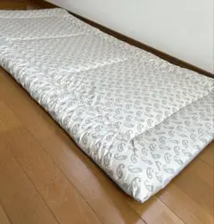 新品日本製軽量薄型敷き布団　コンパクト敷き布団　お昼寝やごろ寝に便利！小さな布団