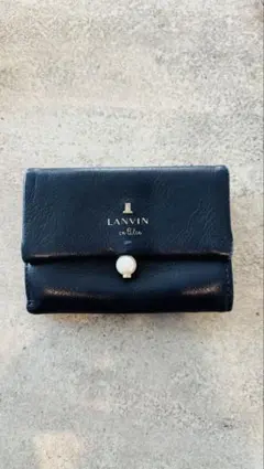 ランバンオンブルー 三つ折り財布