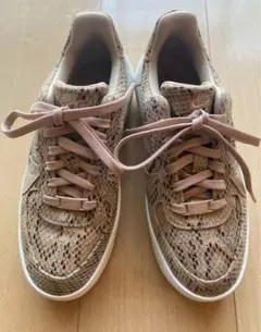 美品NIKE ナイキ AF1 PLT.AF.ORM スネーク柄ベージュ