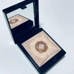 2025年最新】ボーテ パレットヴィンテージ クレ・ド・ポーの人気