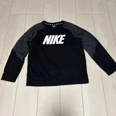 NIKE 長袖トレーナー ブラック　kids L