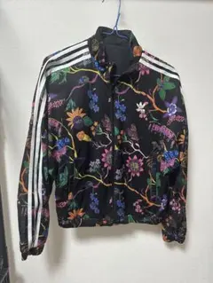 adidas リバーシブル ジャケット 花柄 Mサイズのサムネイル