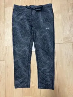 最終お値下げ⭐️NIKE⭐️ナイキレギンス七分丈⭐️レディース⭐️Lサイズ