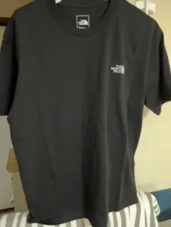 売り切りS/S Half LogoTee