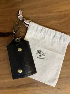 IL BISONTE ブラック レザー キーケース