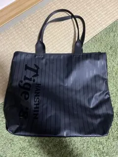 Item thumbnail for item e21db9ed-2093-4470-addc-9b6cfe49652d