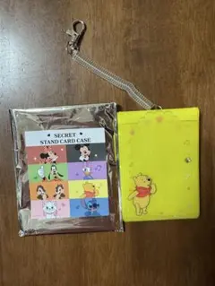 ディズニー　シークレットスタンドカードケース　くまのプーさん