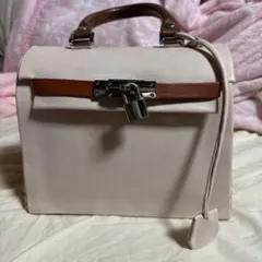 ピンク レザー ハンドバッグ ボックス型 カルトナージュ作品です