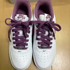 Nike Air Force 1 ホワイト/パープル