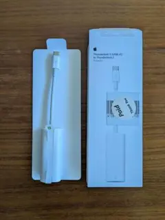 Thunderbolt3 to Thunderbolt2 Adapter