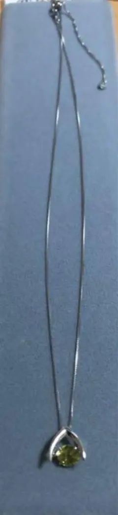 ペリドットネックレス