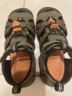 KEEN キッズ サンダル オリーブ　20センチ