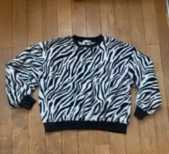 VEHEMENT. ゼブラ柄トレーナー Mサイズ　☆本日限定セール☆