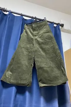 オリーブグリーン コーデュロイ ガウチョパンツ