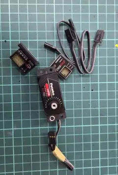 Futaba HPS-CD700 GYD550 r404sbs-e セットのサムネイル