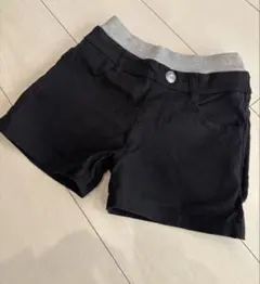 女の子　ショートパンツ　半ズボン　黒　新品