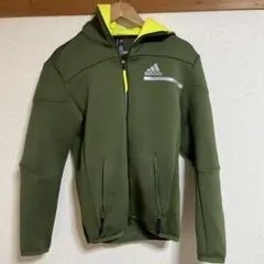 Adidas ジップアップパーカー　M サイズ