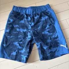 PUMA 迷彩 ハーフパンツ　150サイズ