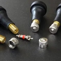 タイヤエアバルブキャップ メルセデスベンツ純正同等品 国産車にも (バルブ付)