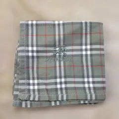 BURBERRYS ハンカチ カーキ チェック柄 刺繍　極美品　チェック柄のサムネイル