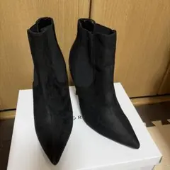 黒 スエード風 ポインテッドトゥ アンクルブーツ