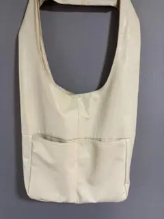 LOWRYS FARMクリーム色 ショルダーバッグ 合成皮革