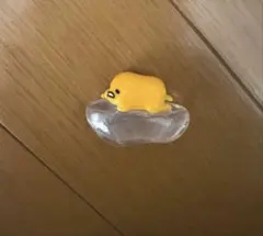 ぐでたま マスコット フィギュア　コップのフチ子