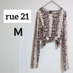 長袖プリントtシャツ