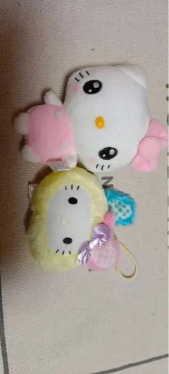 どんどん スクイーズ 中指キティ 筋肉モリモリキティ - メルカリ