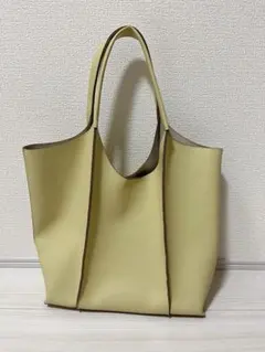 新品未使用　ikka イエロートートバッグ　スナップボタン付き