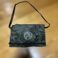 COMMON EDUCATION サコッシュ　マウンテンリサーチ