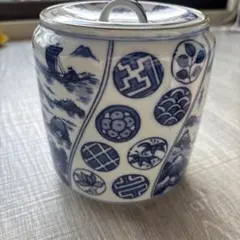 Item thumbnail for item 870890b1-b387-47a0-bae4-5069e094b89d