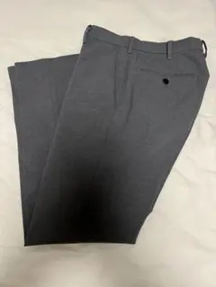 【本日限り】UNIQLO メンズ感動パンツダークグレー 73×73 ※補正なしのサムネイル