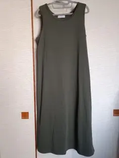 ノースリーブオリーブグリーンロングワンピース