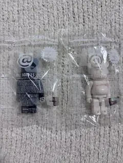 ベアブリック 白黒セット