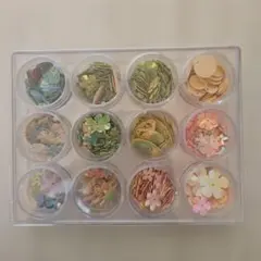 スパンコール　12個セット 花 貝殻 モチーフ ハンドメイド 素材