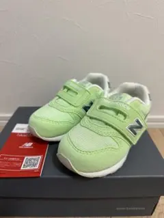 new balance ニューバランス 13.5cm