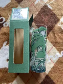 進撃の巨人 グラス リヴァイ