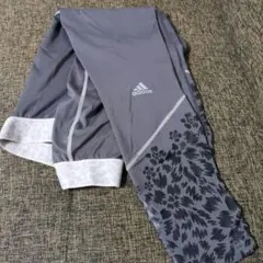 adidas トレーニングタイツ グレー 花柄