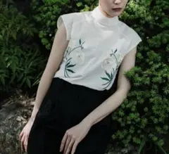 完売品】iCONOLOGY 花を着るブラウス#04【松】-white- - メルカリ