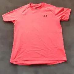 UNDER ARMOUR　メンズTシャツ　Mのサムネイル