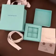 TIFFANY & CO. ギフト用ボックスとショッパー
