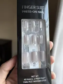 FINGER SUIT PRESS-ON NAILのサムネイル