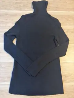 タートルネック リブニット 長袖 ブラック UNIQLO