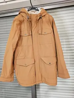マウンテンパーカー