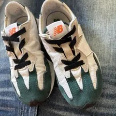 ニューバランス　19cm タイムセール❣️